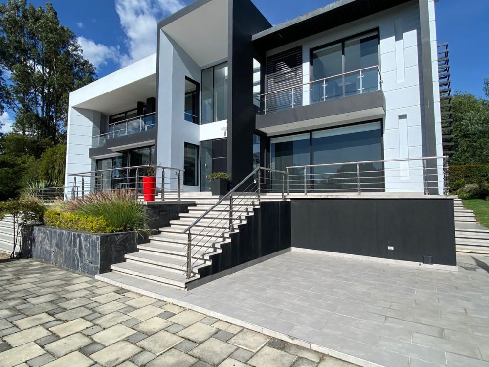 WhatsApp Image 2025-02-24 at 9.03.51 PM